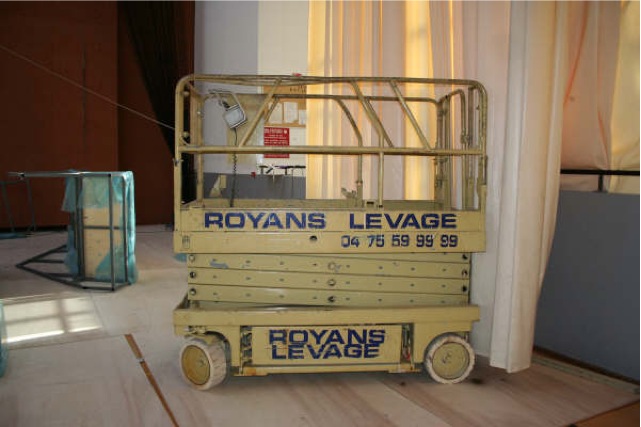 Loading Image